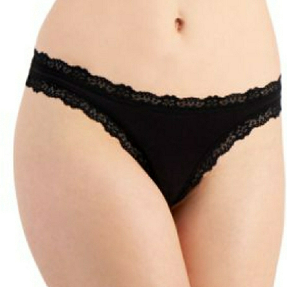 Elegant Black Lace Trim Panty